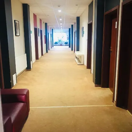 Bed & Breakfast Trzy Stawy Jelcz-Laskowice